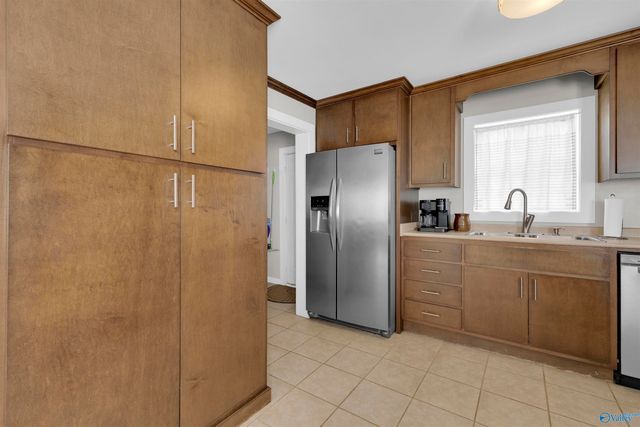 709 NW Alabama Avenue NW, Fort Payne, AL 35967