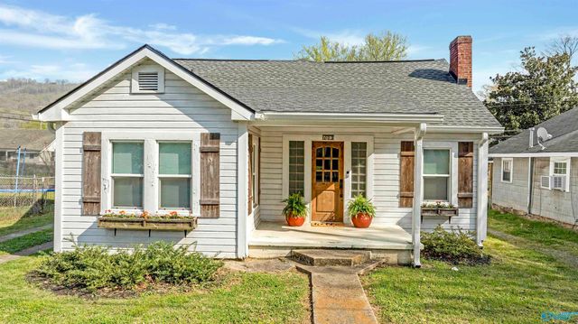 709 NW Alabama Avenue NW, Fort Payne, AL 35967