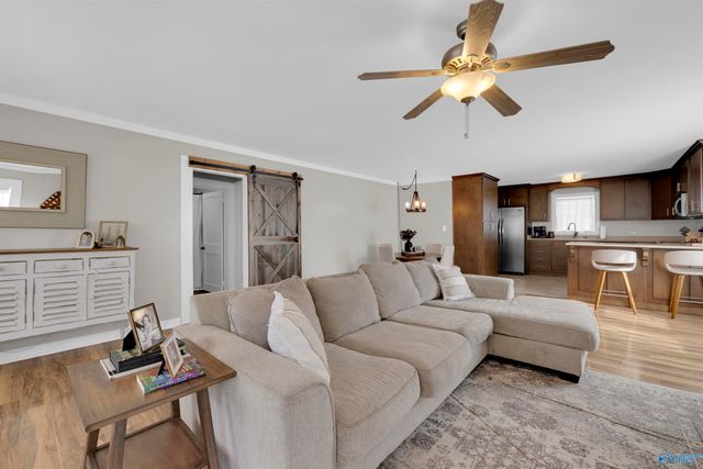 709 NW Alabama Avenue NW, Fort Payne, AL 35967