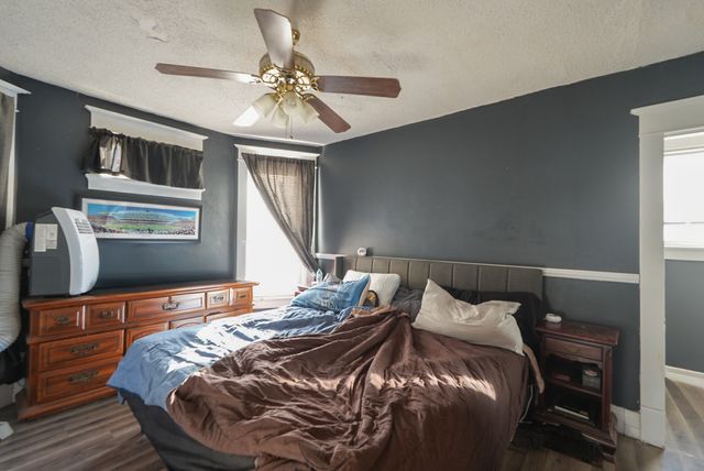 2214 Grand Avenue, Davenport, IA 52803