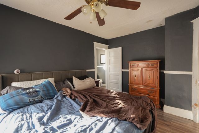 2214 Grand Avenue, Davenport, IA 52803