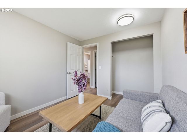 520 GEARY St, Albany, OR 97321