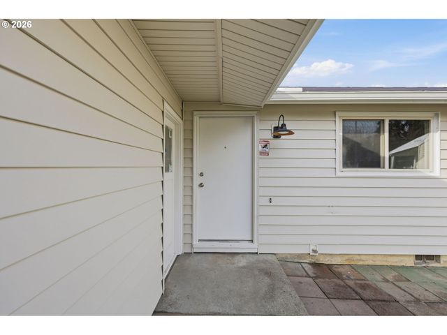 520 GEARY St, Albany, OR 97321