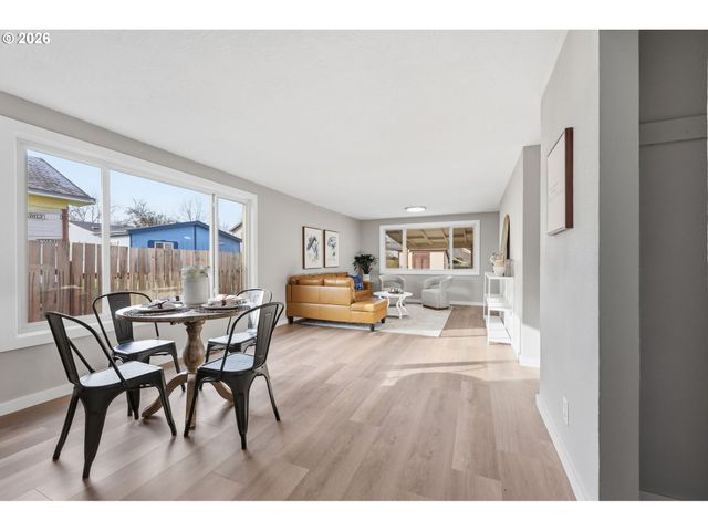 520 GEARY St, Albany, OR 97321