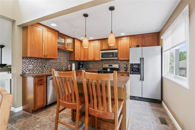 82 Brandy Wine, Henrietta, NY 14623