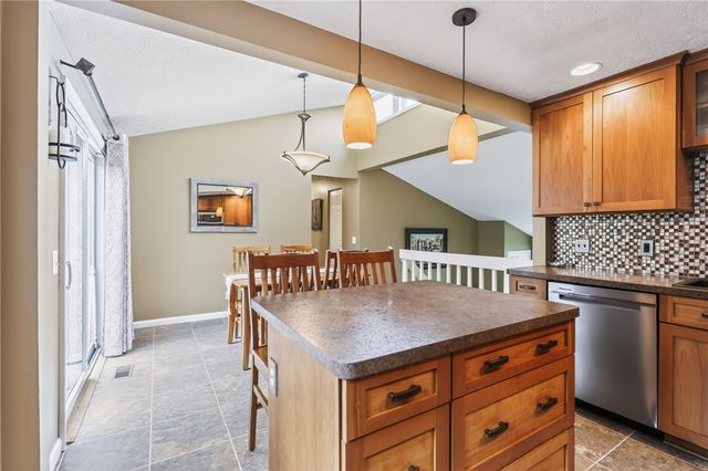 82 Brandy Wine, Henrietta, NY 14623