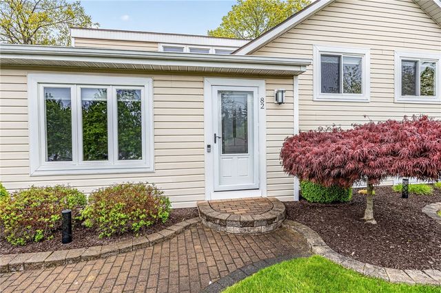 82 Brandy Wine, Henrietta, NY 14623
