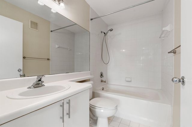 4828 N State Road 7 8306, Coconut Creek, FL 33073