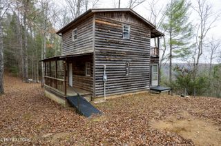 1855 Catoosa Rd, Wartburg, TN 37887