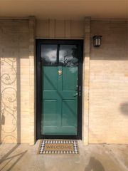 5330 Balcones DR A, Austin, TX 78731