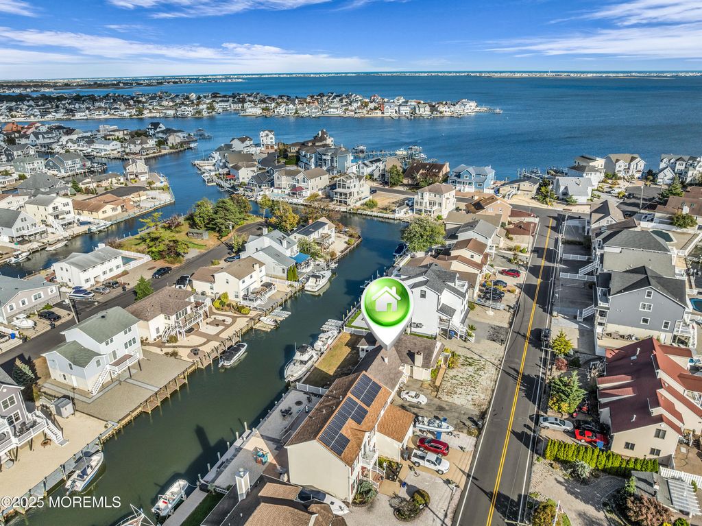 346 Silver Bay Road, Toms River, NJ 08753