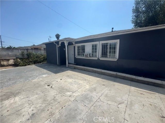 13107 Jarvis, Los Angeles, CA 90061