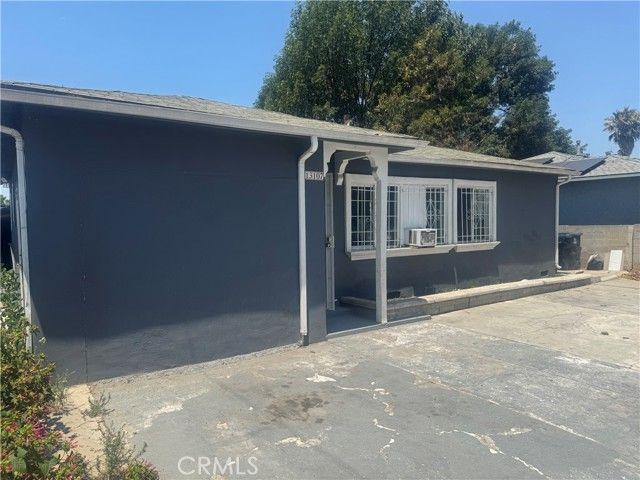 13107 Jarvis, Los Angeles, CA 90061