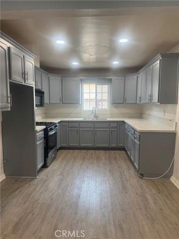 13107 Jarvis, Los Angeles, CA 90061