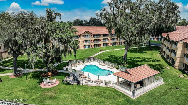 99 BROAD RIVER Place 1301, Welaka, FL 32193