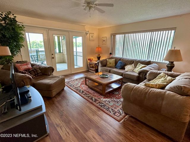 99 BROAD RIVER Place 1301, Welaka, FL 32193