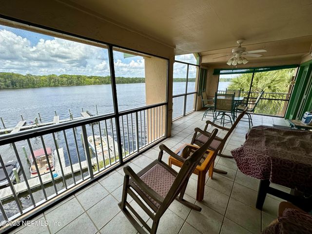99 BROAD RIVER Place 1301, Welaka, FL 32193