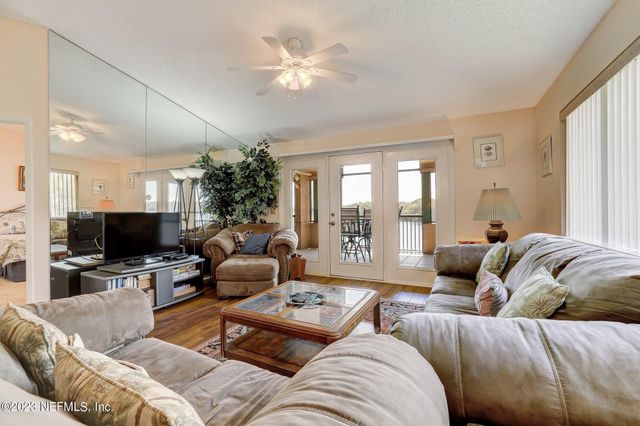 99 BROAD RIVER Place 1301, Welaka, FL 32193