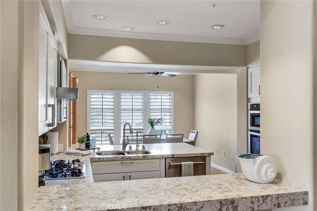 2600 213 Newport, Newport Beach, CA 92663