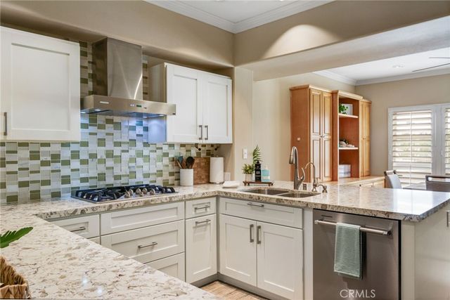 2600 213 Newport, Newport Beach, CA 92663