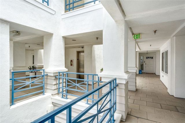 2600 213 Newport, Newport Beach, CA 92663