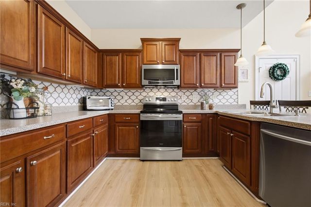 4320 Oneford PL, Chesapeake, VA 23321