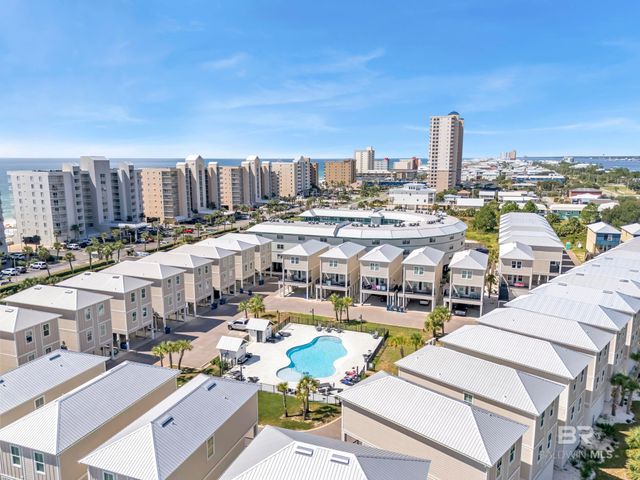 951 W Lagoon Avenue F, Gulf Shores, AL 36542