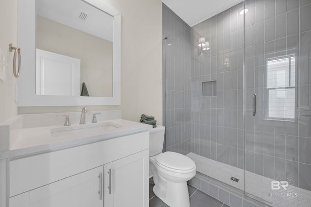 951 W Lagoon Avenue F, Gulf Shores, AL 36542