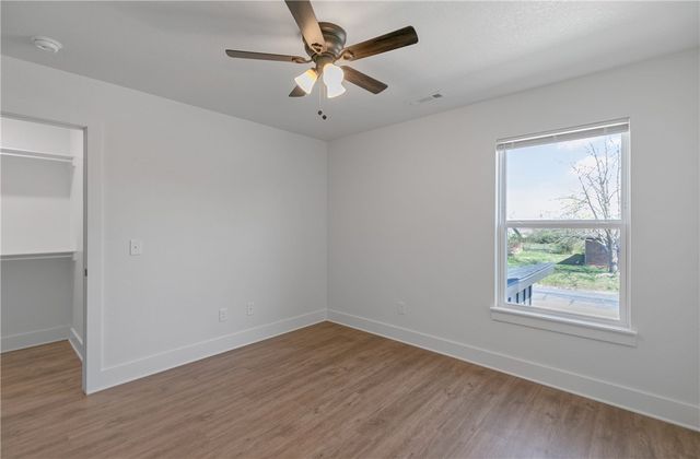 1100 Lockheed Street, Bentonville, AR 72712