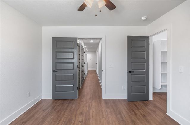 1100 Lockheed Street, Bentonville, AR 72712