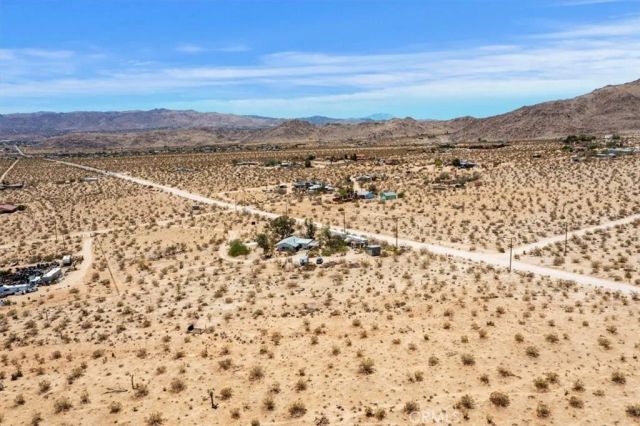 62171 Campanula Street, Joshua Tree, CA 92252