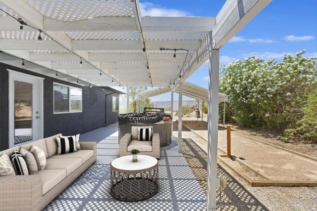 62171 Campanula Street, Joshua Tree, CA 92252