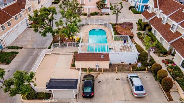 13750 Hubbard Street 77, Sylmar, CA 91342