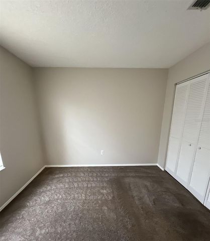 319 OAK TRACK DRIVE, Ocala, FL 34472