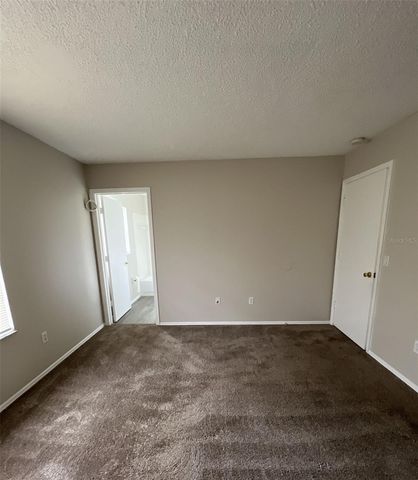 319 OAK TRACK DRIVE, Ocala, FL 34472