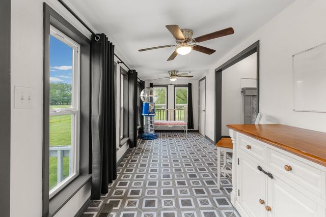 451 Vz County Road 1118, Grand Saline, TX 75140