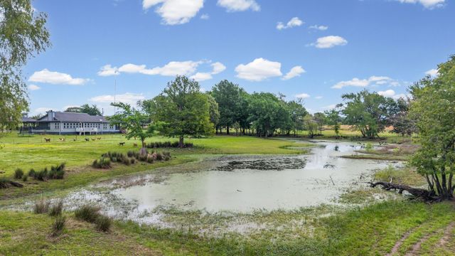451 Vz County Road 1118, Grand Saline, TX 75140