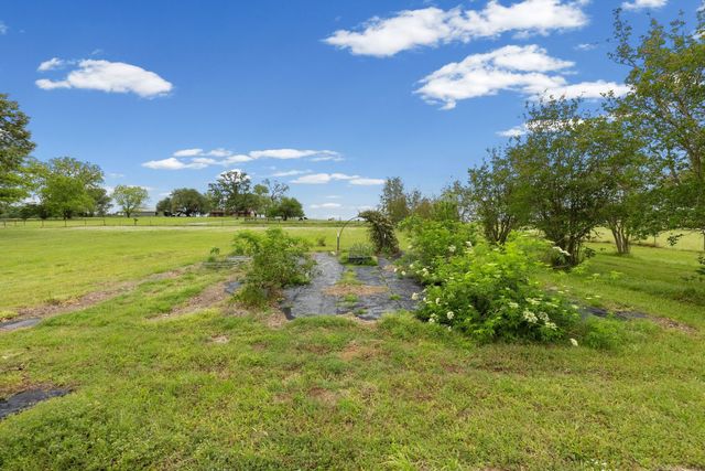 451 Vz County Road 1118, Grand Saline, TX 75140