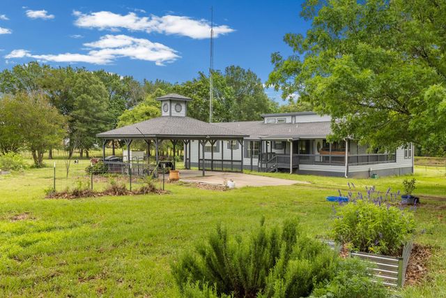 451 Vz County Road 1118, Grand Saline, TX 75140