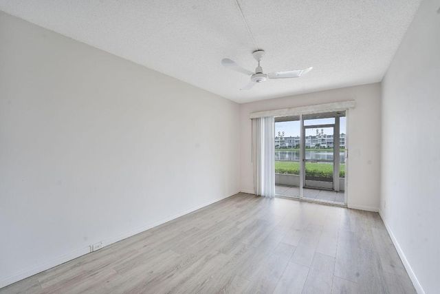 1071 Guildford D, Boca Raton, FL 33434