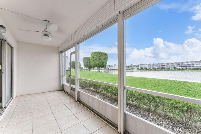 1071 Guildford D, Boca Raton, FL 33434