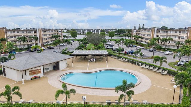 1071 Guildford D, Boca Raton, FL 33434