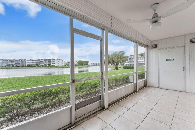 1071 Guildford D, Boca Raton, FL 33434