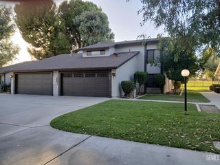 5900 Kirkside Drive E, Bakersfield, CA 93309