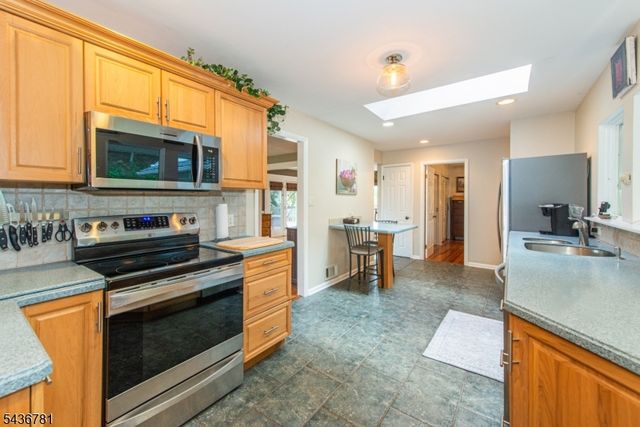 327 Pleasant Hill Rd, Chester Twp., NJ 07836