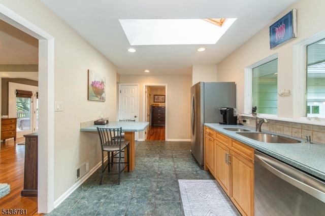 327 Pleasant Hill Rd, Chester Twp., NJ 07836