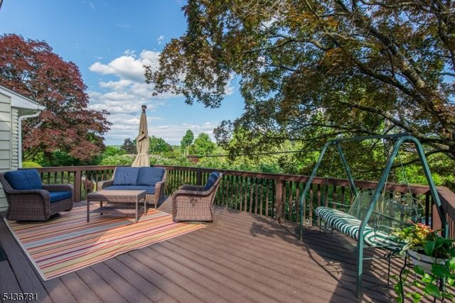 327 Pleasant Hill Rd, Chester Twp., NJ 07836