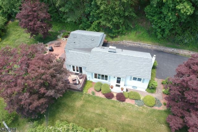 327 Pleasant Hill Rd, Chester Twp., NJ 07836
