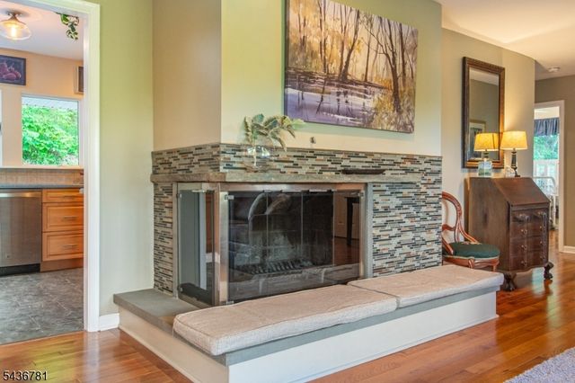 327 Pleasant Hill Rd, Chester Twp., NJ 07836