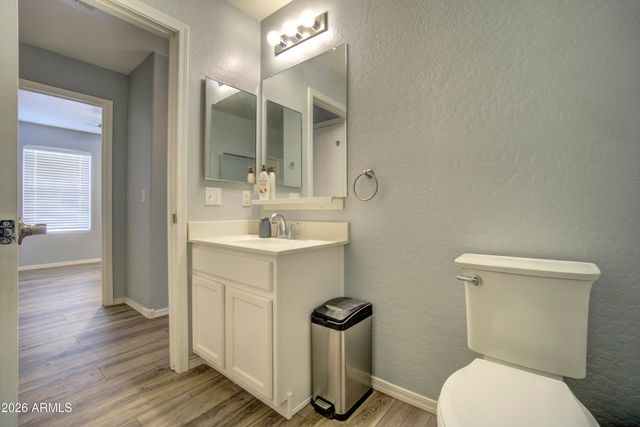 40110 N THOROUGHBRED Way, San Tan Valley, AZ 85140